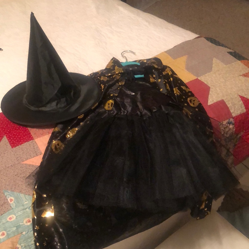 Witch costume